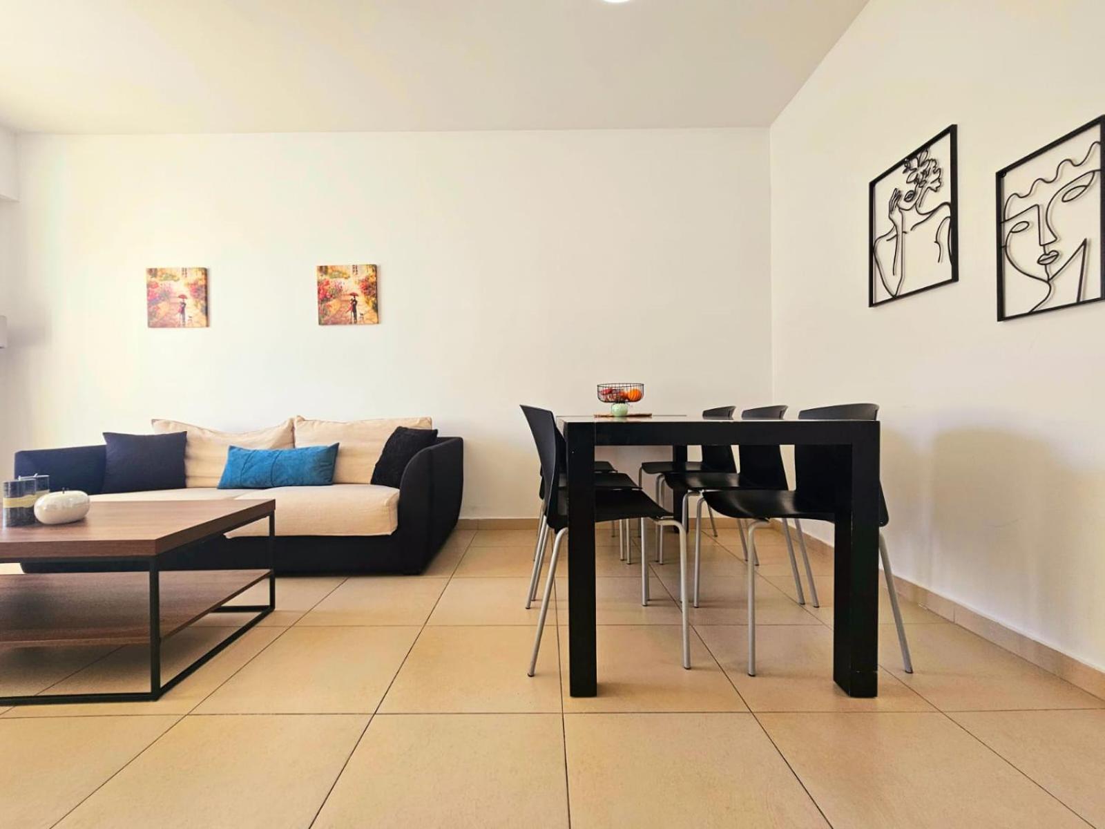 Elysia Park Apartments Paphos Habitación foto
